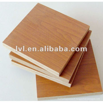 1220 * 2440 * 18mm mélamine face mdf pour meuble / placard